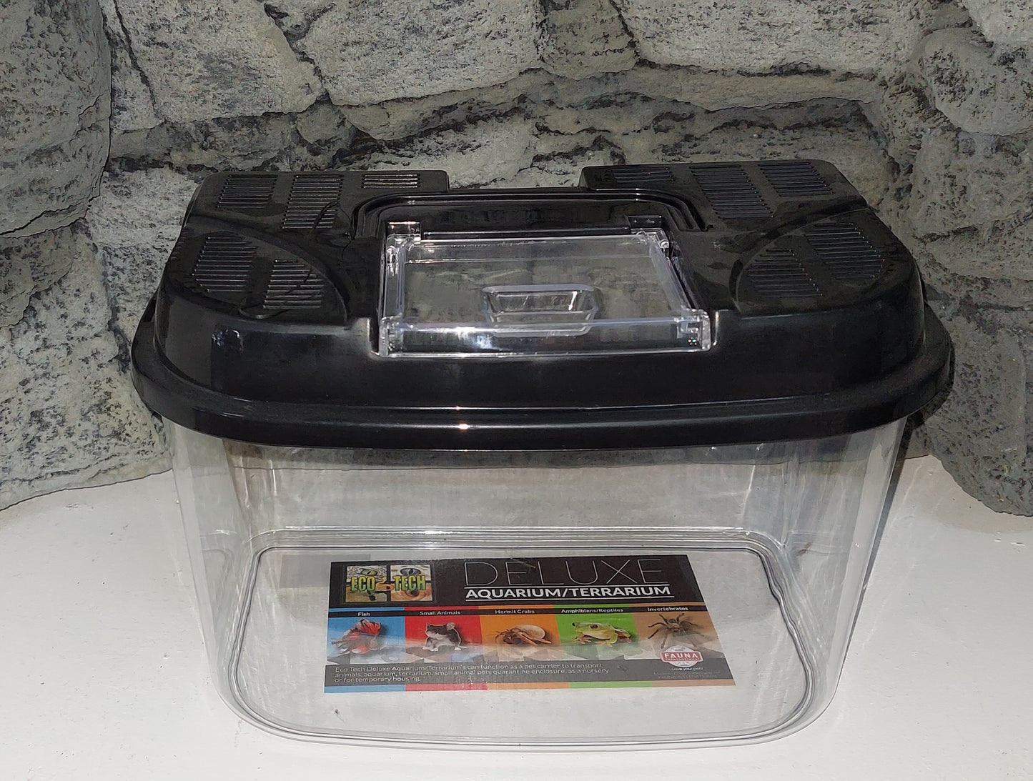 Deluxe Plastic Aquarium